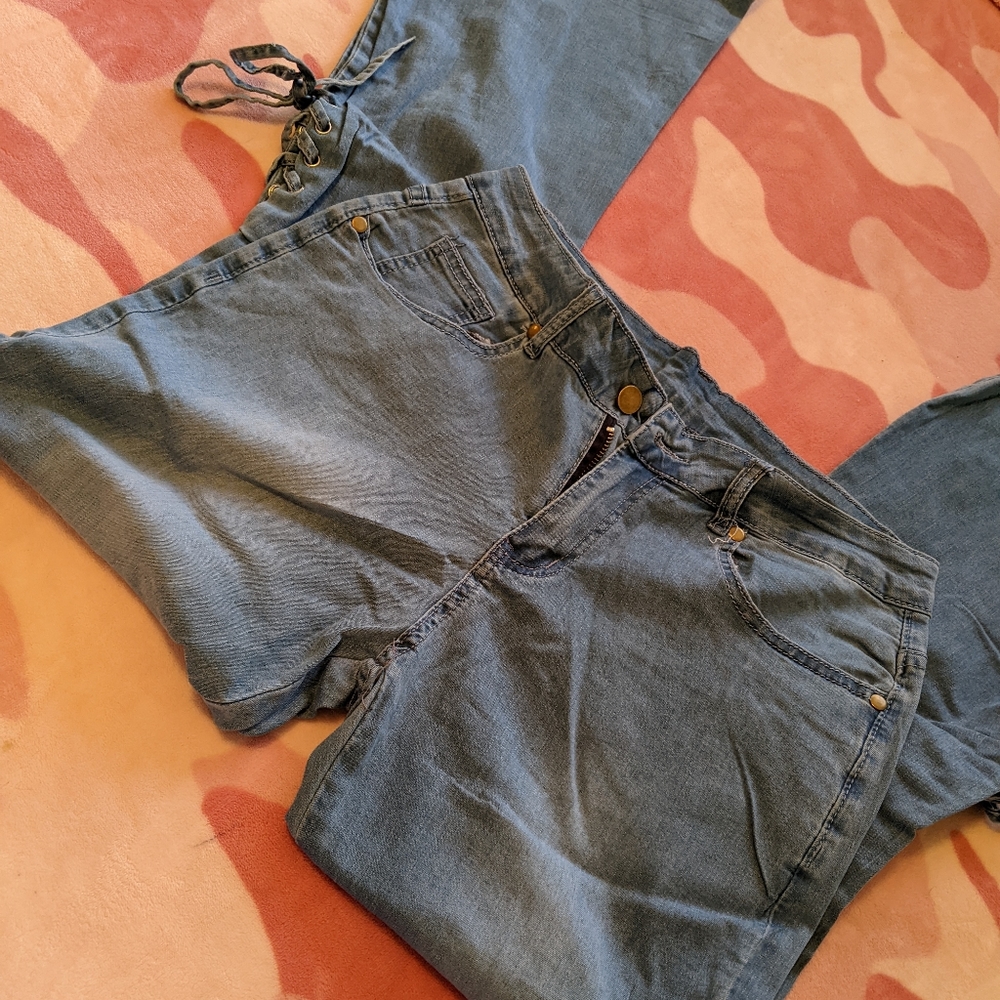 Tie Flair Jeans - Picture 4 of 6
